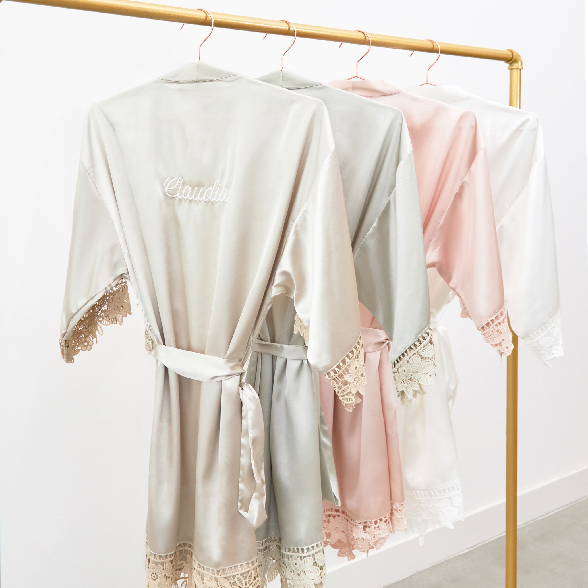 Claudine Lace Robe - Neutral Champagne